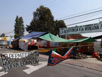 Continúa plantón de pobladores de Juan C. Bonilla contra Bonafont; exigen su cierre