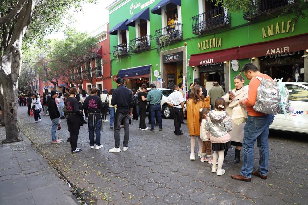 Se reportó el crujir de edificios durante el sismo de este 7 de diciembre de 2023 | Foto: Agencia Es Imagen para El Universal Puebla