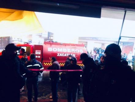 Se incendia local del mercado de Zacatlán