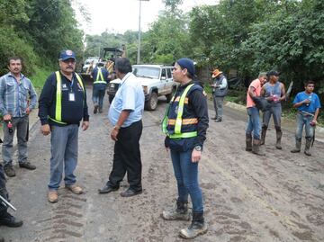 Deslave por intensas lluvias deja dos comunidades incomunicadas en Ajalpan