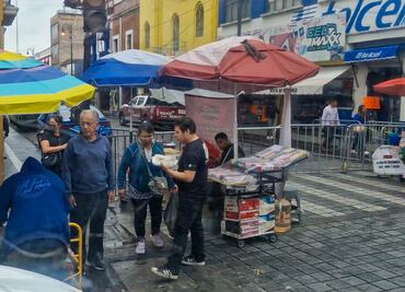 Pese al operativo, ambulantes regresan al Centro Histórico de Puebla