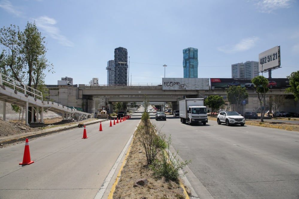 Habrá cierre temporal de los carriles centrales y laterales en Vía Atlixcáyotl | Foto: EsImagen