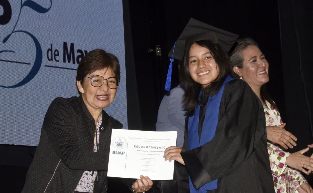 Se realizó las ceremonias de graduación de 536 egresados de la BUAP | Foto: Buap
