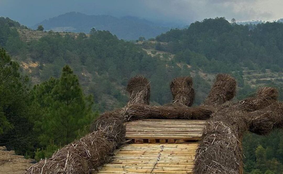 En el municipio de Libres podrás encontrar este peculiar mirador | Foto: Instagram la Cabaña del León