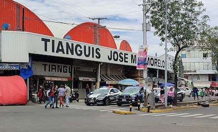 Mercados en Puebla son refugios de criminales, asegura experto