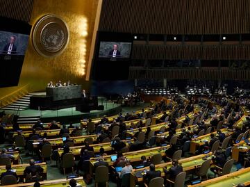 ONU aprueba resolución que exige a Rusia parar la guerra en Ucrania