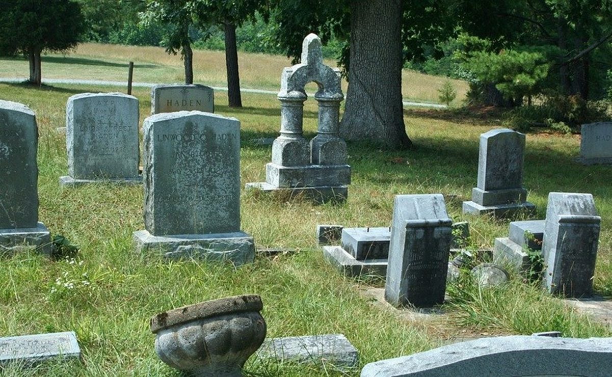 Viuda provoca debate tras contar en Tik Tok que le negó a la amante de su esposo ir al entierro