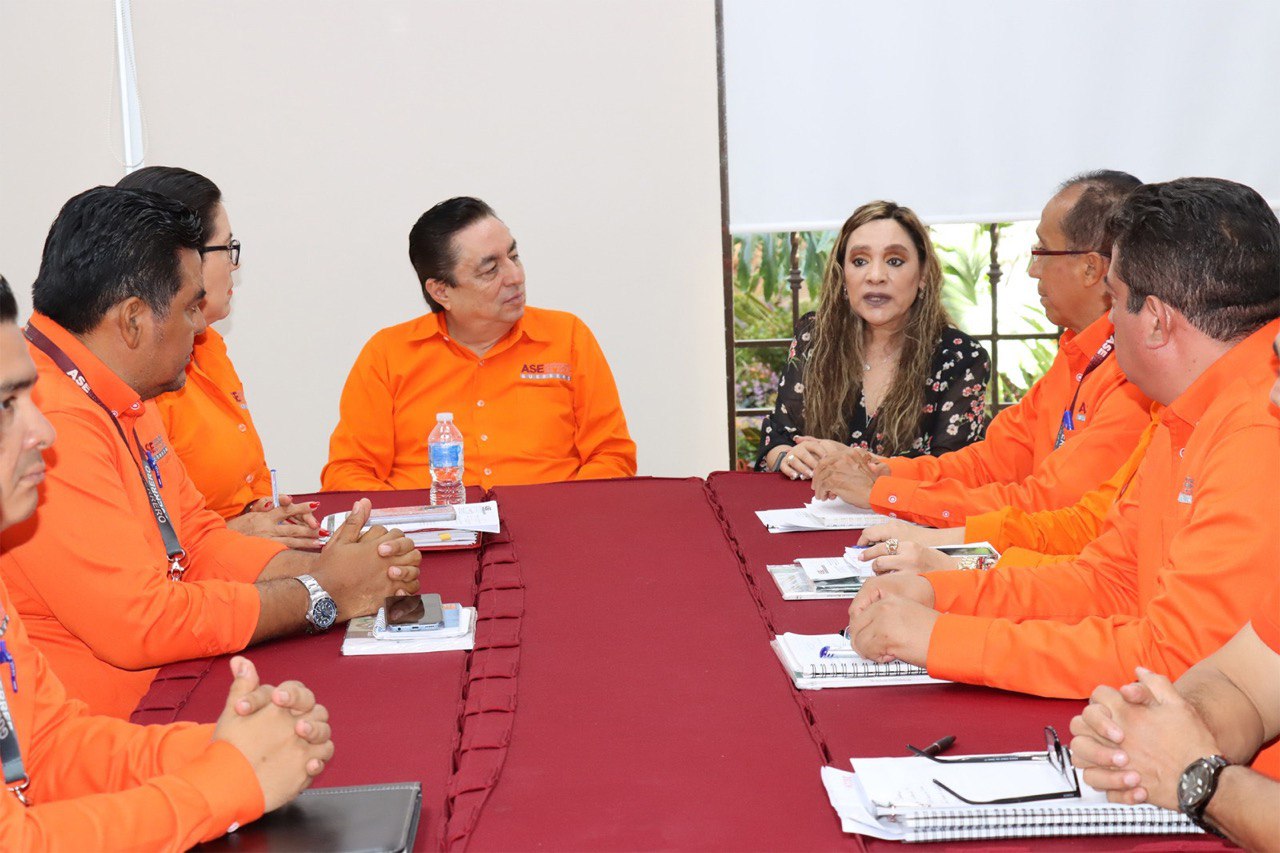 Amanda Gómez y su homólogo de Guerrero, Marcos César Paris Peralta se reunieron para establecer lazos de colaboración | AUDITORÍA SUPERIOR DEL ESTADO DE PUEBLA
