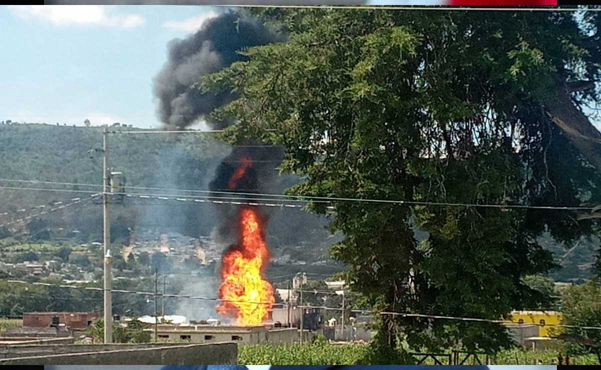 VIDEO Explota ducto de Pemex en Amozoc por huachitoma