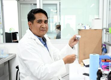 BUAP desarrolla tecnología para eliminar colorantes textiles y fármacos