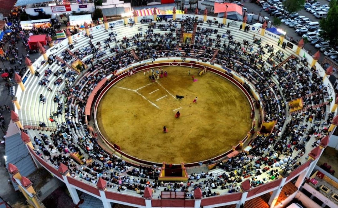 La plaza de toros El Relicario se inauguró en 1988, sin embargo, en la actualidad no celebra ninguna fiesta brava | Foto: Facebook Plaza de toros El Relicario