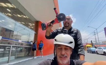 Los Supercívicos corrigen a Chedraui de Puebla y tiran barreras de vía pública