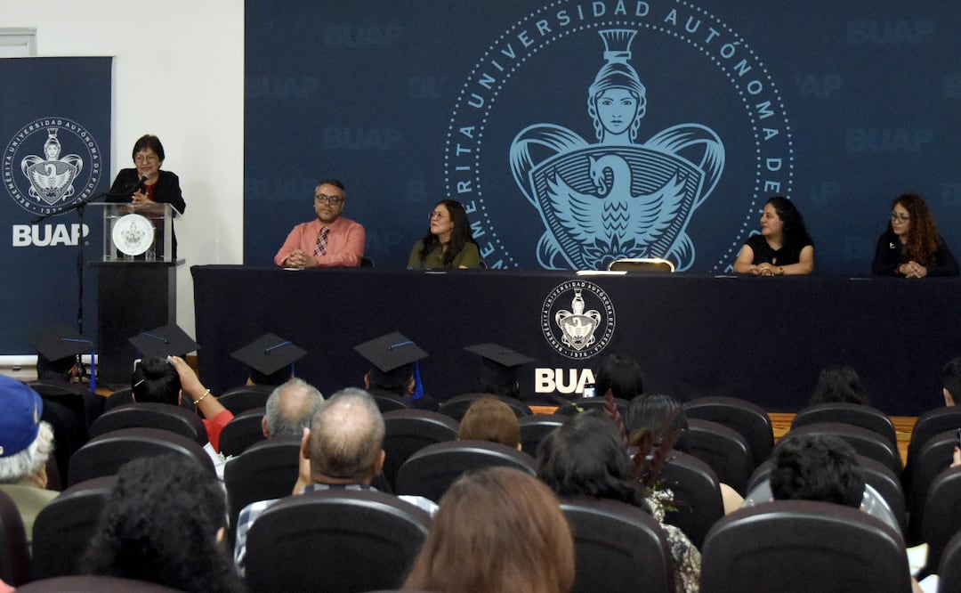 Son una generación que promoverá un cambio: Rectora Lilia Cedillo | Foto: BUAP.
