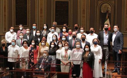 Se amparan contra el Congreso por no armonizar revocación de mandato en Puebla