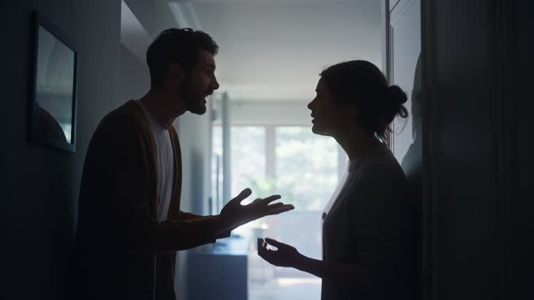 5 señales de advertencia de que estás en una relación muy tóxica