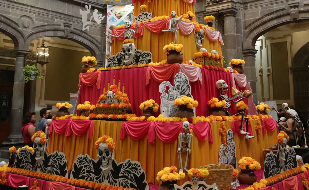 Ofrendas Puebla 2022: Comida que no puede faltar en los altares