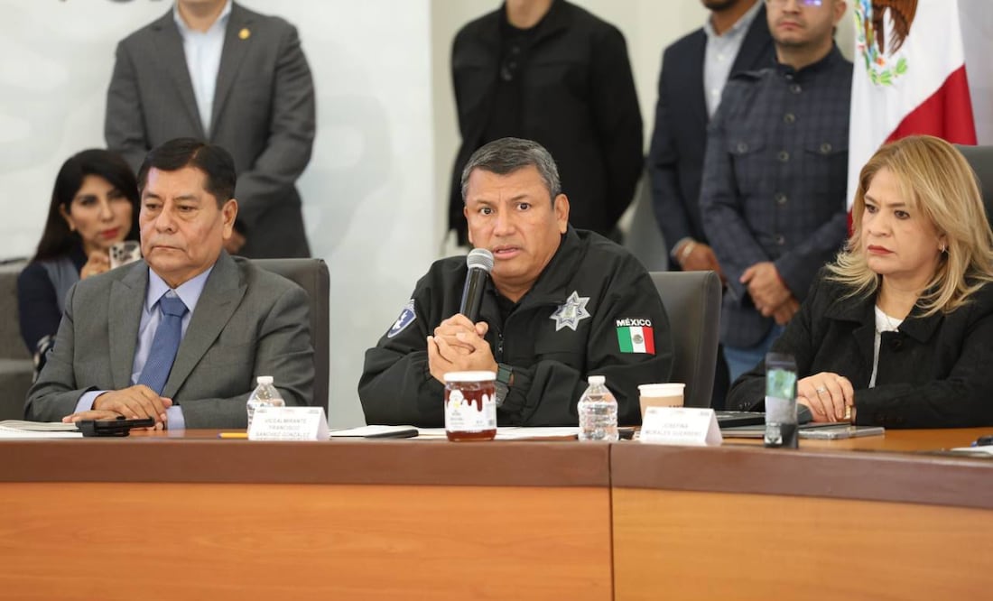 La Policía Estatal Cibernética ha atendido 11 casos relacionados con prefijos de otros países que ofertaban empleos falsos. Para recibir orientación la ciudadanía puede llamar al 22 22 13 81 11 | Foto: Gobierno de Puebla.