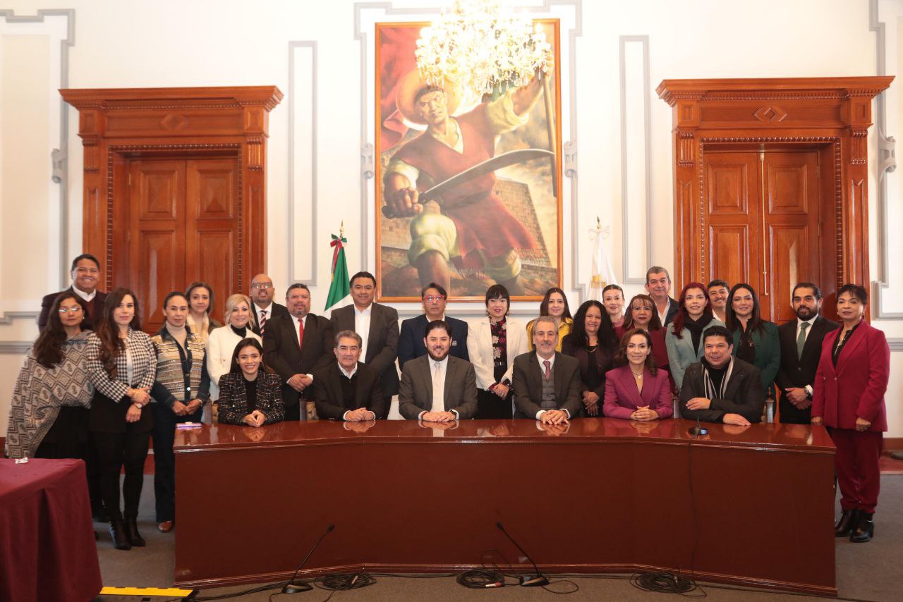 Pepe Chedraui encabezó la reunión con regidores | Foto: Ayuntamiento de Puebla