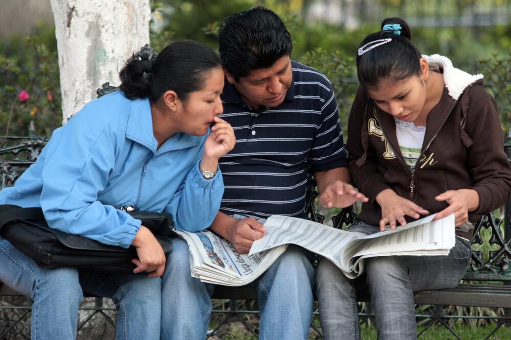 Antes de elegir una carrera, checa de cuánto es el salario | EsImagen