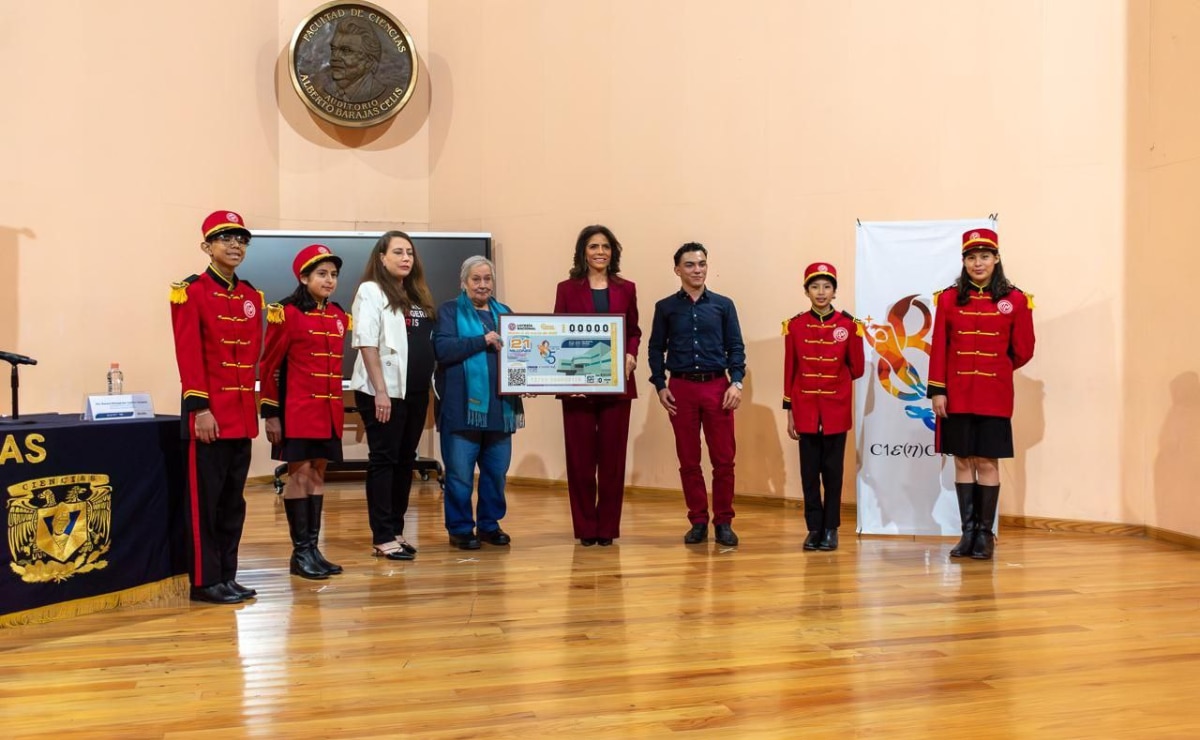 Lotería Nacional reconoce 85 años de la Facultad de Ciencias de la UNAM I Foto: UNAM