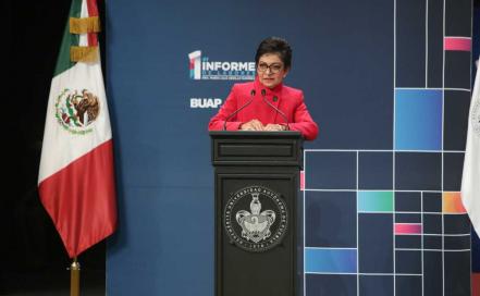 Lilia Cedillo rinde primer informe como rectora de la BUAP