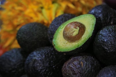 ¿Qué pasa si uno come aguacate todos los días?