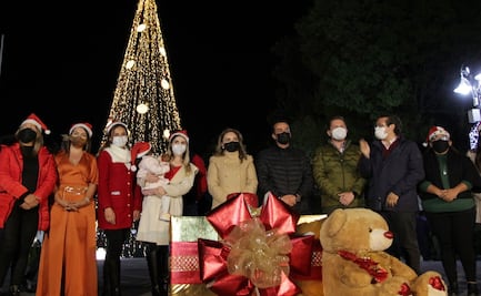 Adornos navideños salen caros; ayuntamientos poblanos gastan hasta 6 mdp