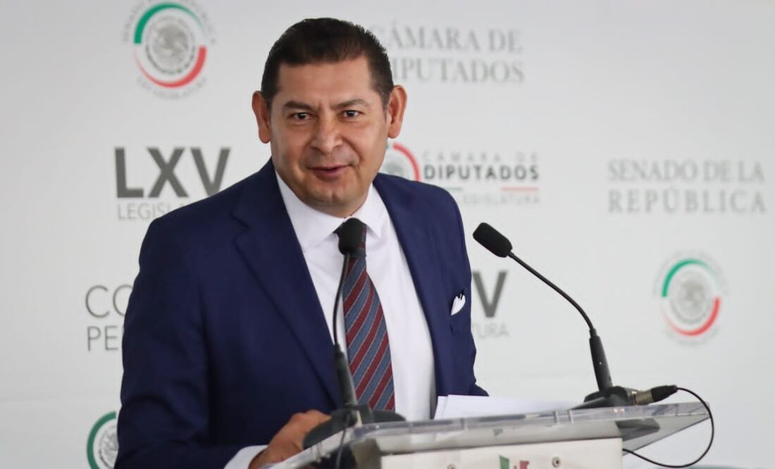 La licencia del senador Alejandro Armenta sería durante los 10 días que dura la precampaña en Puebla | Especial