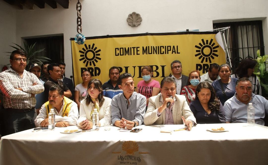 El PRD Puebla presentó en rueda de prensa su Plan B en caso de no concretar la alianza con PRIAN. | Foto: Agencia Es Imagen para El Universal Puebla