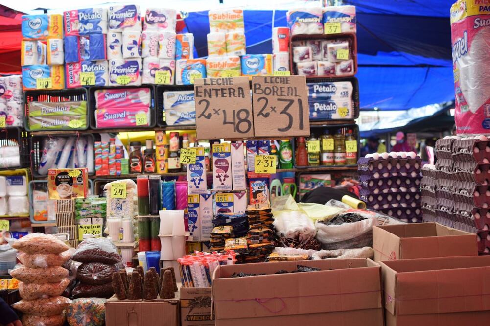 Puebla se ubicó entre las primeras entidades con mayores variaciones en los precios de la canasta básica | Foto: Agencia Es Imagen para El Universal Puebla