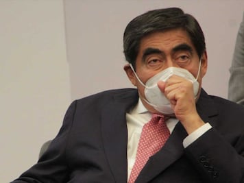 El cobro de alumbrado público es decisión de los presidentes municipales: Barbosa