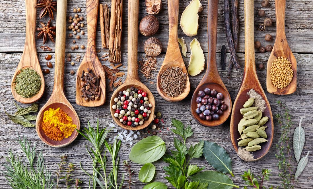 Incorporar estas especias en una dieta equilibrada y saludable puede ayudar en el proceso de pérdida de peso, pero es importante recordar que ningún alimento o especia por sí solo es una solución mágica.
Foto: Producción El Universal Puebla