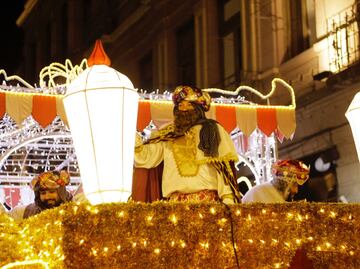 Estos son los cierres viales por el desfile de Día de Reyes