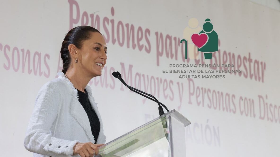 Durante la administración de Claudia Sheinbaum, quien será la primera mujer en asumir la presidencia del país, se ha prometido tanto la continuidad como el fortalecimiento del programa Pensión del Bienestar.
Foto: Producción El Universal Puebla