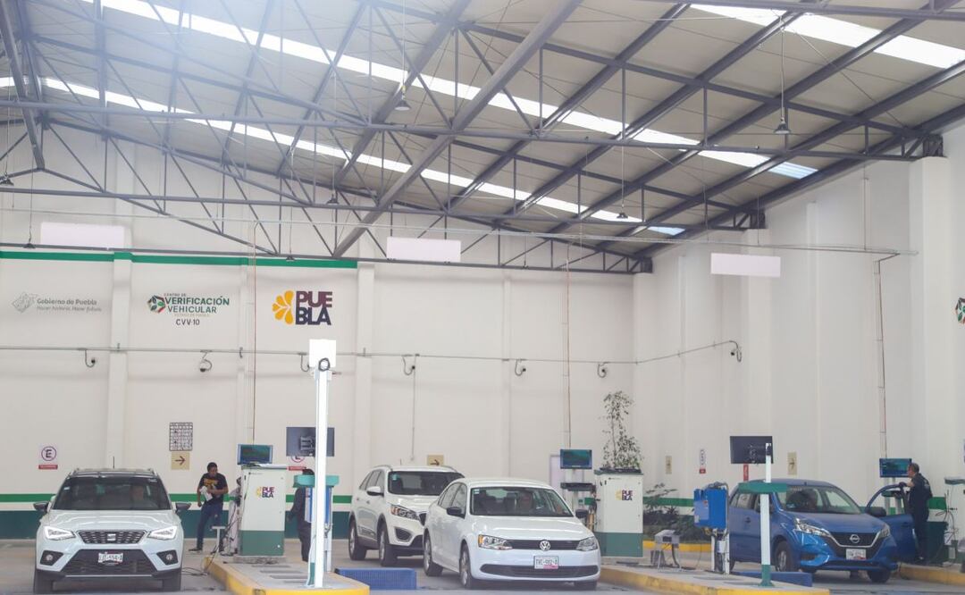 Sigue estos consejos para pasar la verificación vehicular en Puebla a tiempo | Foto: Agencia Es Imagen para El Universal Puebla