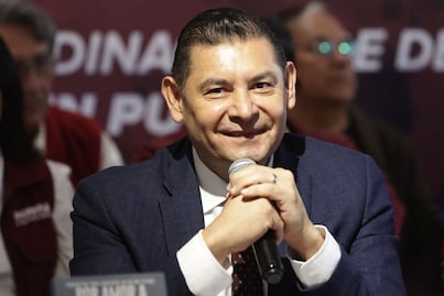 Él es Alejandro Armenta, candidato a gobernador en Puebla