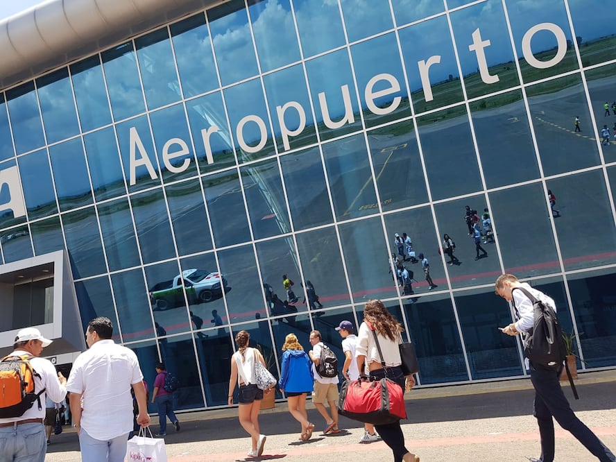 El l Aeropuerto Internacional Hermanos Serdán ofrece varios destinos | EsImagen