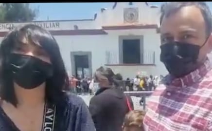 Balconean a Elizabeth Vilchis por colarse en votación de Morena 