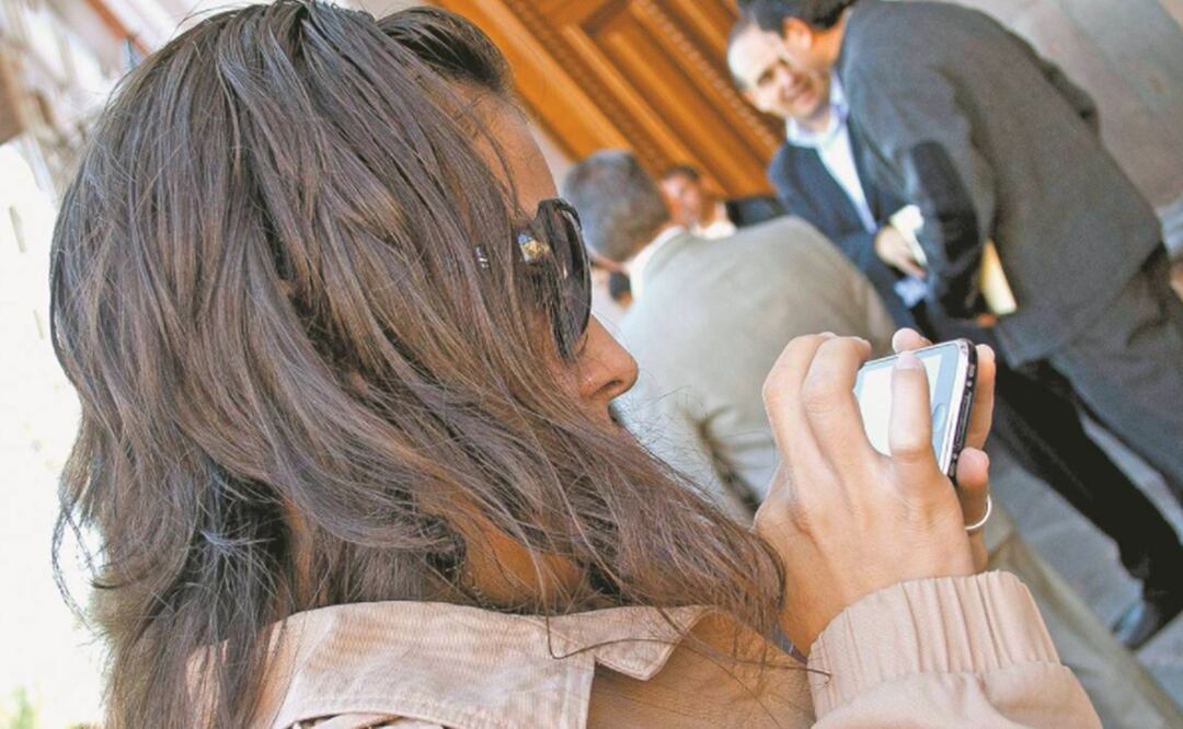 El padrón afectará consumo de móviles virtuales, prevé analista. Foto: Archivo/ El Universal.