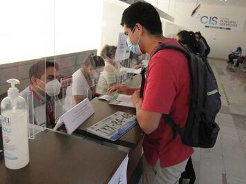 Mantendrán costo de canje de placas en 2022