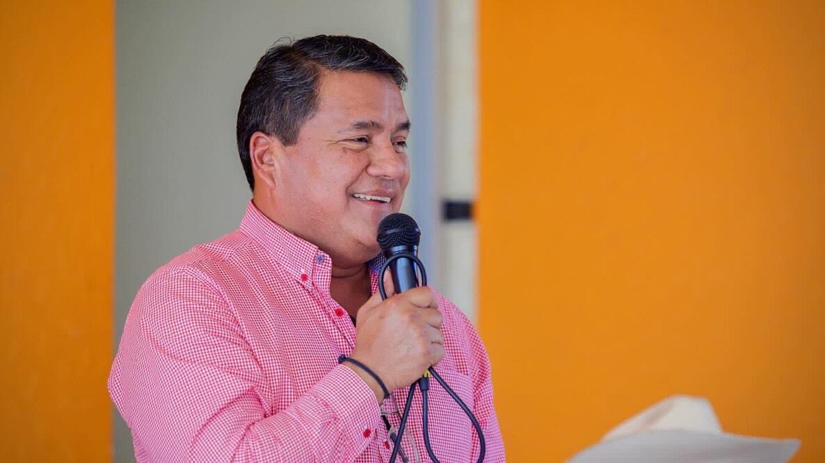 Julio Huerta hizo un llamado a todos los aspirantes a la gubernatura de Puebla | Foto: Especial