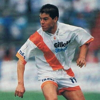 Luis García y 10 futbolistas más que jugaron en Puebla y Chivas