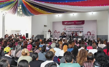 Pepe Chedraui entrega apoyos a 13 unidades habitaciones y un barrio fundacional