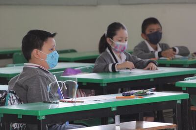 Niega SEP contagios masivos de Covid-19 en escuelas de Puebla