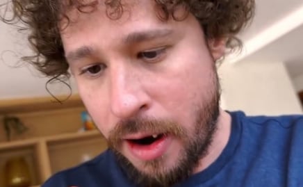 Luisito Comunica causa revuelo por live donde se le caen los dientes