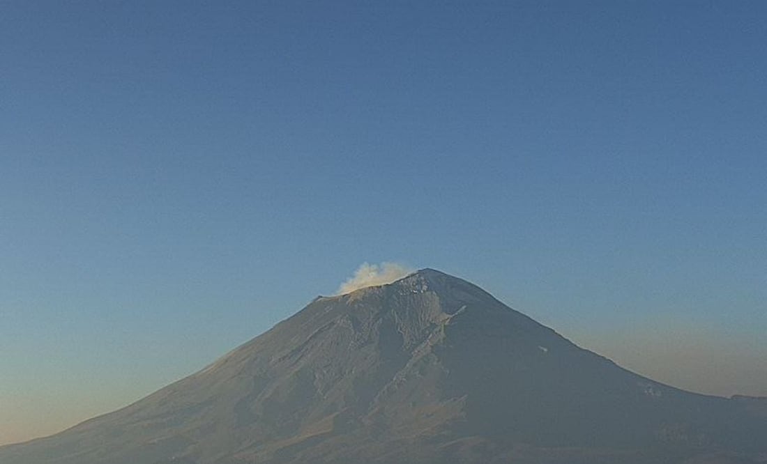 Esta mañana no se observa fumarola en el volcán Popocatépetl | Foto: Webcams de México