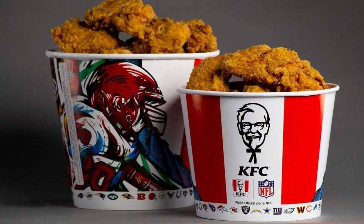 Poblano diseña imagen de las cubetas de KFC para el Super Bowl 2023