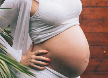 Quinta ola de Covid-19 afecta a 121 mujeres embarazadas