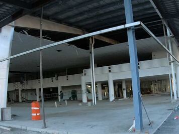 Clausuran obra de plaza comercial en Bulevar Atlixcáyotl por no tener permisos