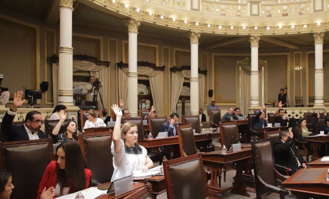 Este jueves el Congreso de Puebla avaló la nueva Ley de la BUAP | Foto: Agencia Es Imagen para El Universal Puebla